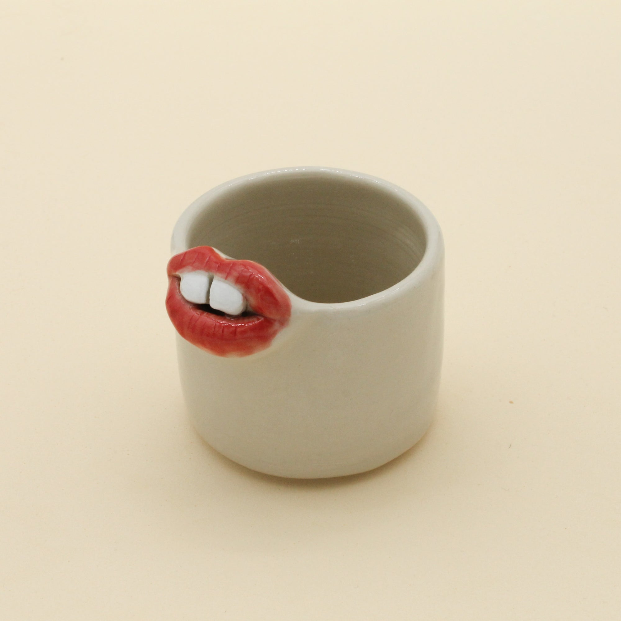 Ceramic Mini Lips Vase