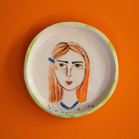 Custom hand-painted portrait plate - Rodriguezcuna