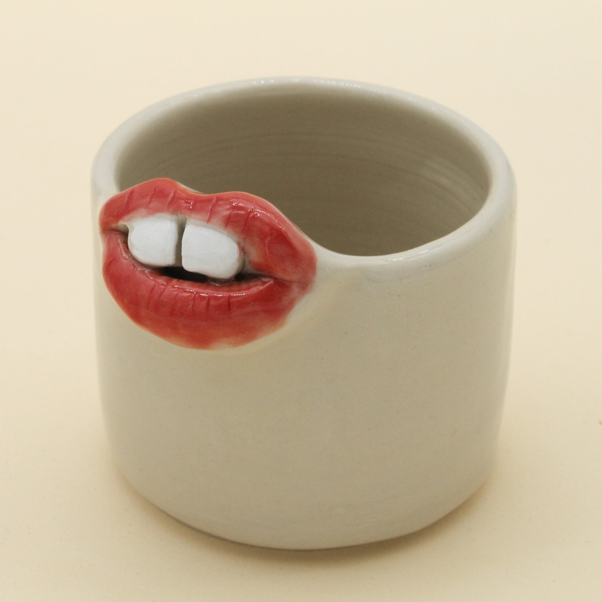 Ceramic Mini Lips Vase