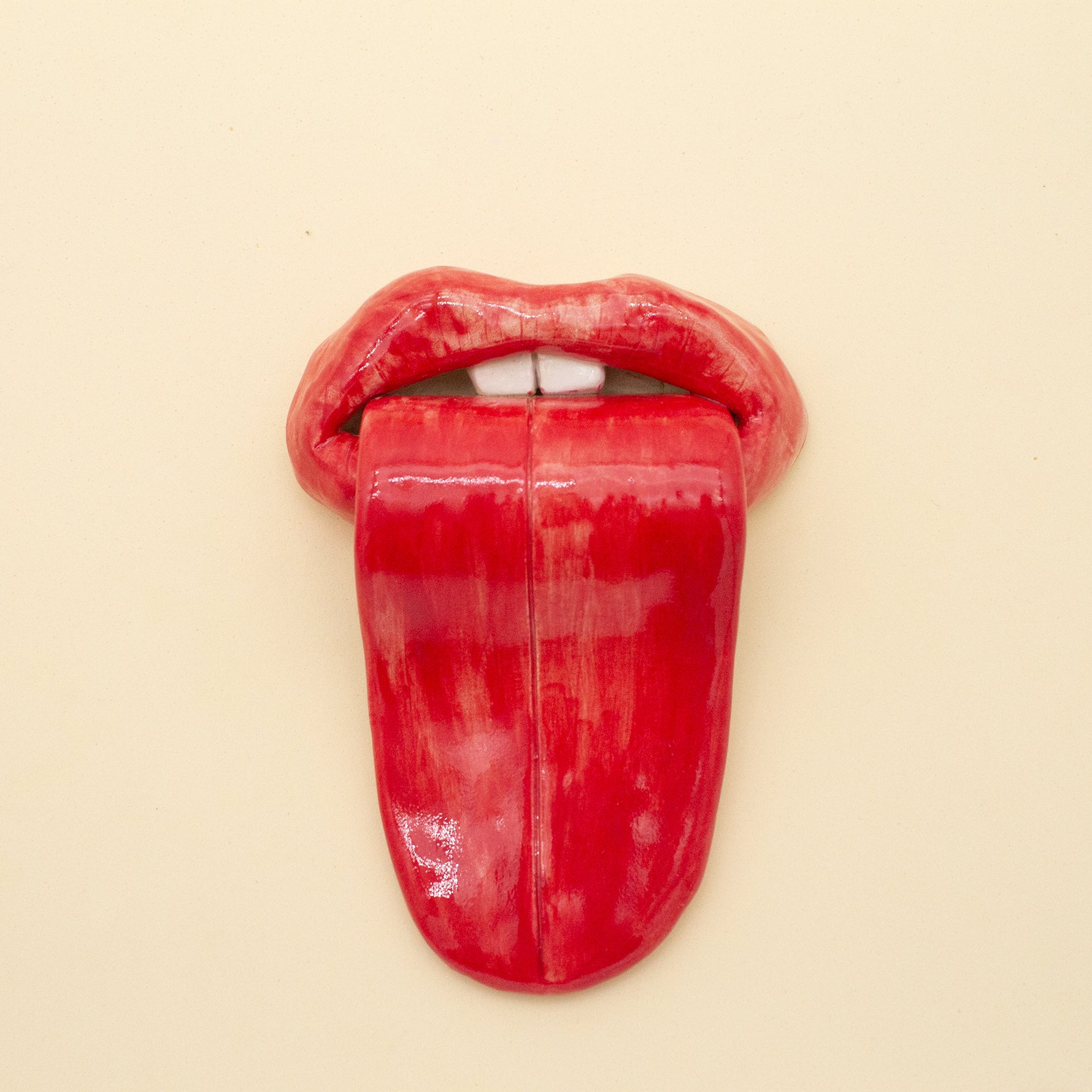 Decoración de pared con forma de ojo de mano