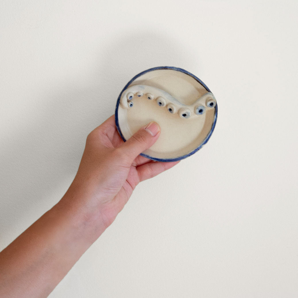 Octopus Xilloi ceramic plate