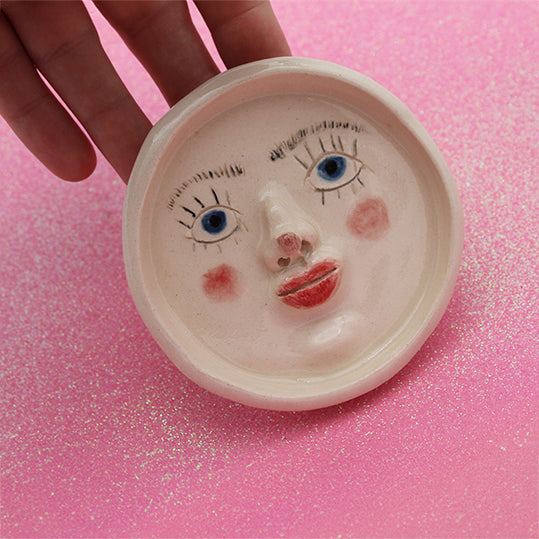 Doll face trinket tray dish